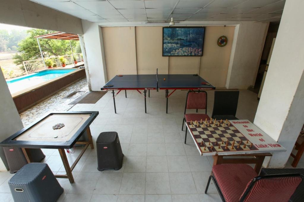 Lake View Resort Lonavala Luaran gambar