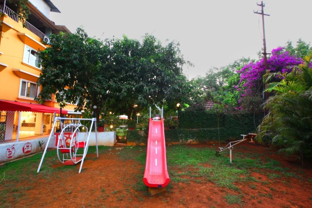 Lake View Resort Lonavala Luaran gambar